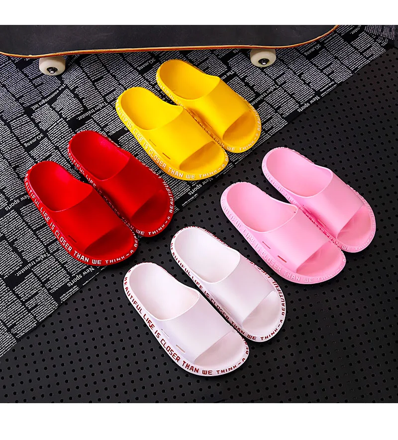 

2021 Home Outdoor Women Slippers Beach Slide Sandals Cute Words Alphabet Non-Slip Soft Sole Men Couple Laides Home Outdoor Shoes