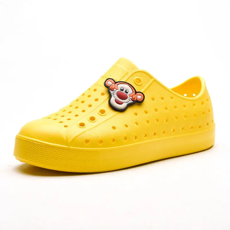 

Summer Children's Hole Shoes Fashion Sandals Sneakers Boys Color Stitching Casual Shoes Girls Student Breathable Sneakers SO069