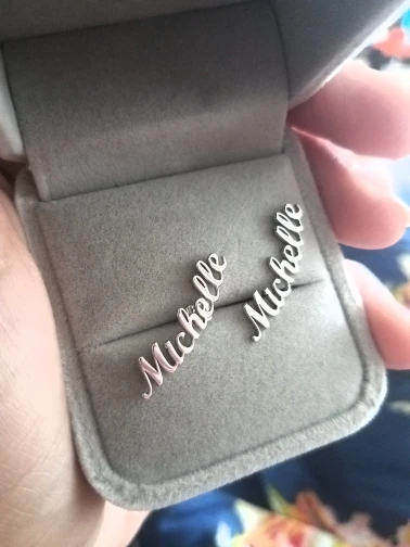 Индивидуальные серьги из нержавеющей стали под розовое золото с именными