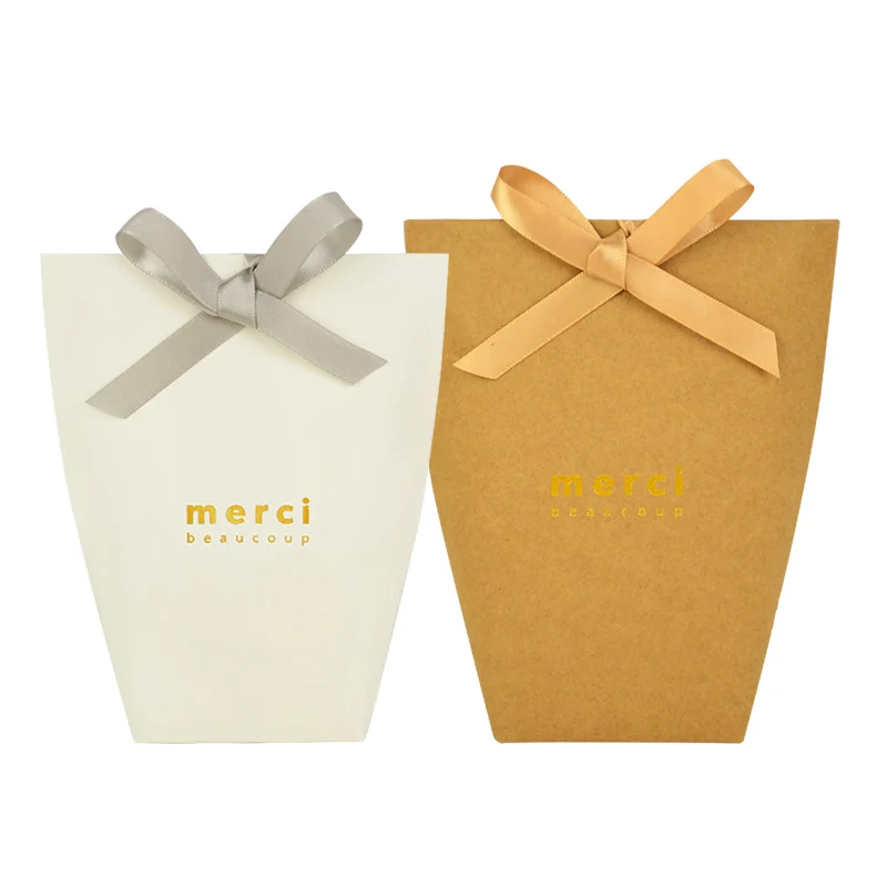 

5pcs/lot Kraft Paper Bag Bronzing "Merci" Candy Box French Thank You Wedding Favors Gift Box Package Birthday Party Favors Bags