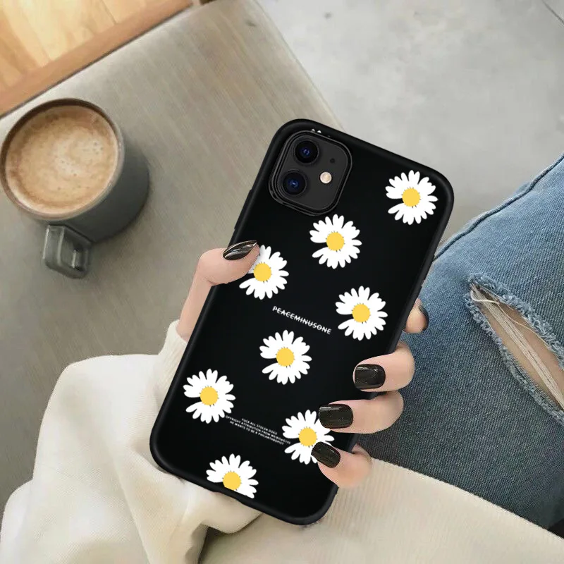 2020 new cute small daisy flowers soft tpu phone case foriphone 11 max back cover foriphone 7 8 6 6s plus x xr xs max case free global shipping