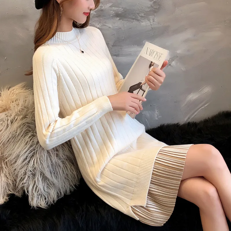 Женское трикотажное платье свитер короткое прямое с круглым вырезом