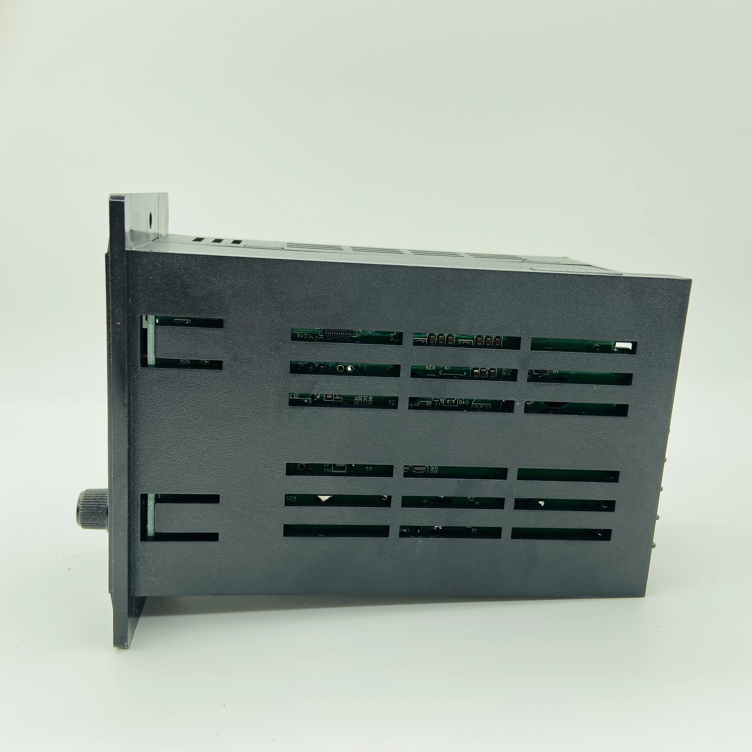 Фото Однофазный преобразователь частоты 220 В inp vfd 750 Вт с добавлением RS485 трехфазный Однофазный преобразователь частоты 220 В inp vfd 750 Вт с добавлением RS485 трехфазный