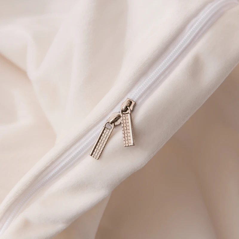 

White Pink Green Elegant Embroidery Bedding Set Crystal Velvet BedSkirt Ruffles Duvet Cover Pillowcase