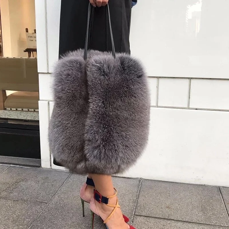

Woman Faux Fox Fur Bag Totes Handbag Brand Party Shoulder Bag Women Ladies Hand Bags Luxury Designer Evening Bags chain bags