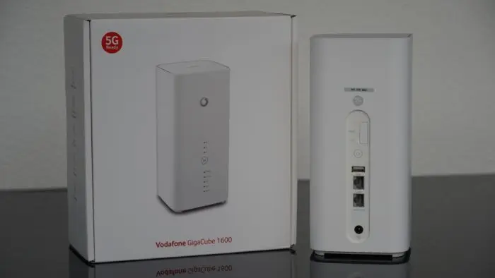 Huawei B818 260 LTE Band1/3/7/8/20/28/32/38/42 (700/800/900/1500/1800/2100/2600/4200 МГц) cat19 8XMIMO 256QAM беспроводной CPE