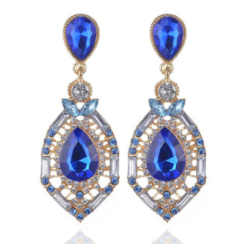 

luxury Fashion Jewelry Red Crystal Stud Earrings Retro Hollow Diamond Earrings All-match Earrings Ear Jewelry Wholesale