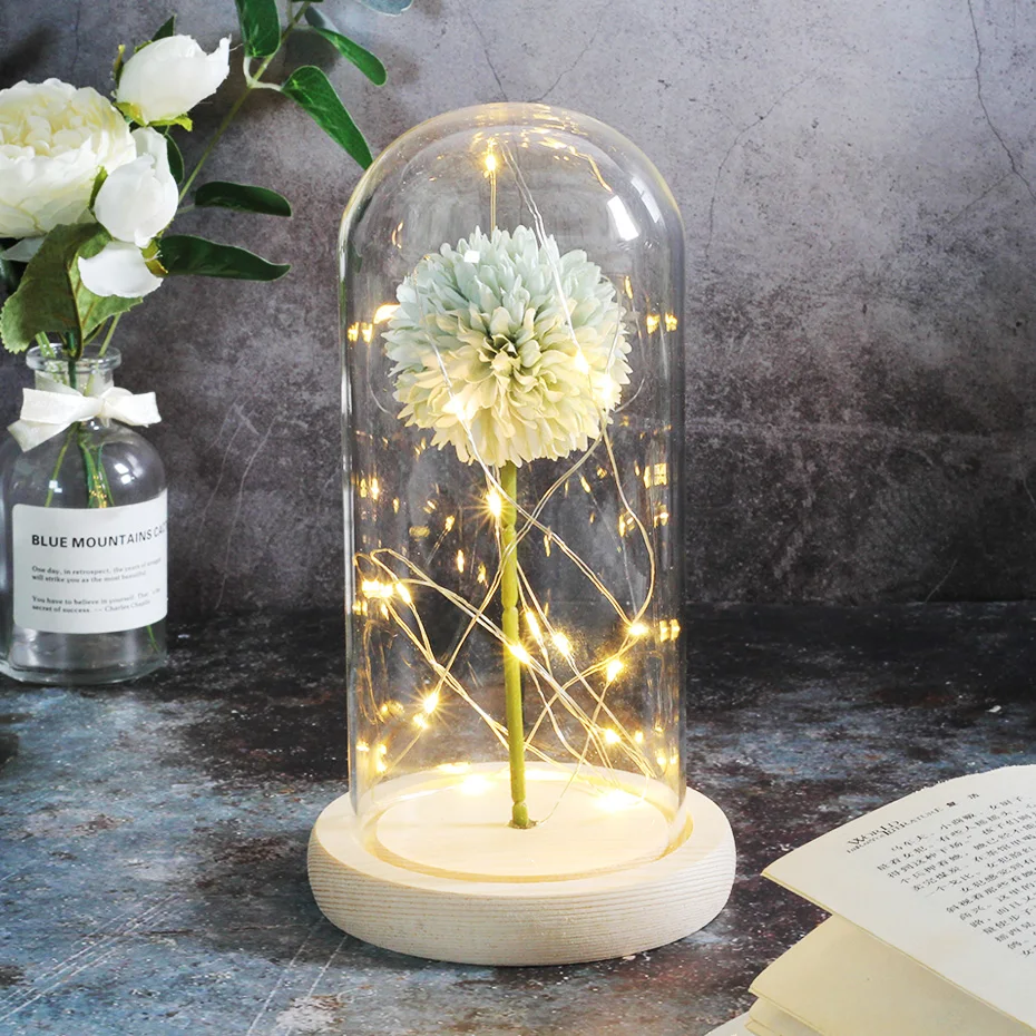 Красавица чудовище искусственные цветы в стеклянном куполе с подсветкой