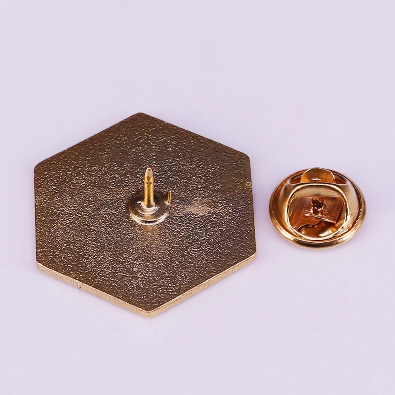 Эмалированная булавка класса DnD Ranger значок охотника d20 брошь в виде лука и стрелы -