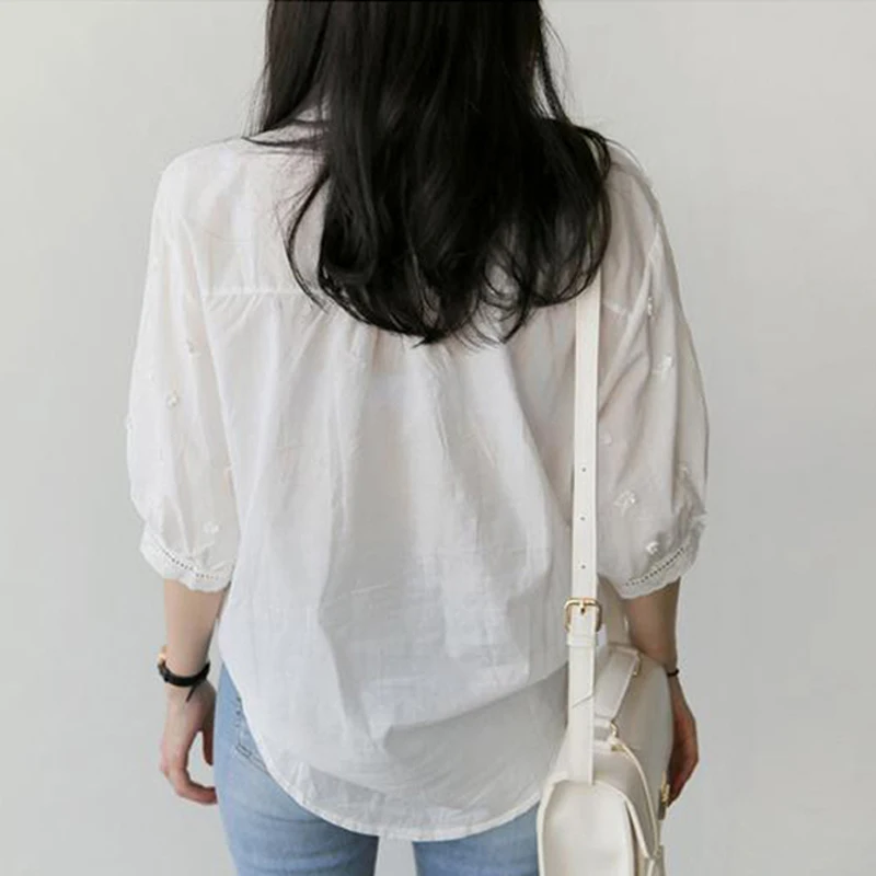 Mozuleva элегантное белое платье с v-образным вырезом и вышитыми цветами блуза