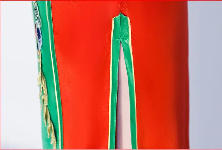 Женское китайское традиционное длинное платье Чонсам зеленого и красного цветов