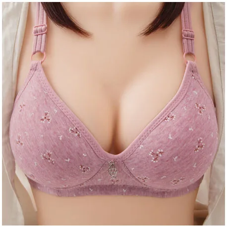 

Бюстгальтер женский хлопковый с чашками пуш-ап и глубоким V-образным вырезом