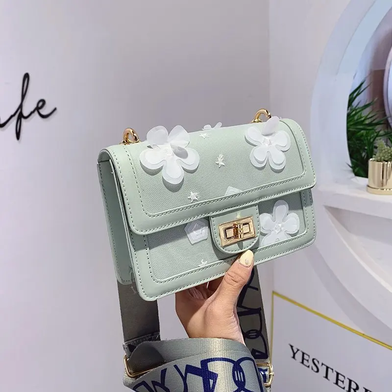 

Оптовая торговля цветок сумки для женщин 2020 новые кошельки и сумки роскошные дизайнерские цепи сумка модная сумка на плечо для девушек роск...