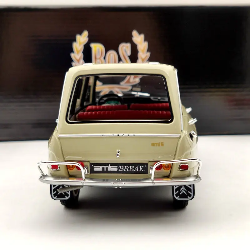 С цветочным принтом BOS 1/18 для Citroen Ami 6 Break 1967 бежевый BOS389 Ограниченная серия