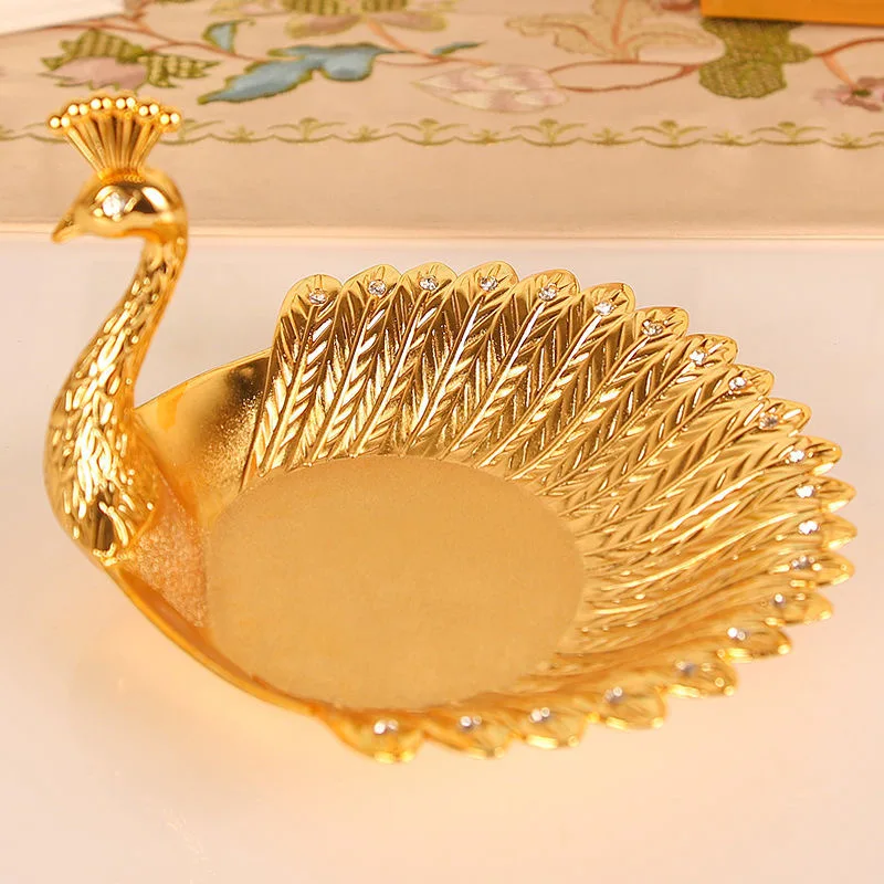 

Golden Fruit Basket Plate Bird Handicraft Embossed Metal Candy Fruit Tray Storage Basket Wedding Indoor Home Desktop Decoration