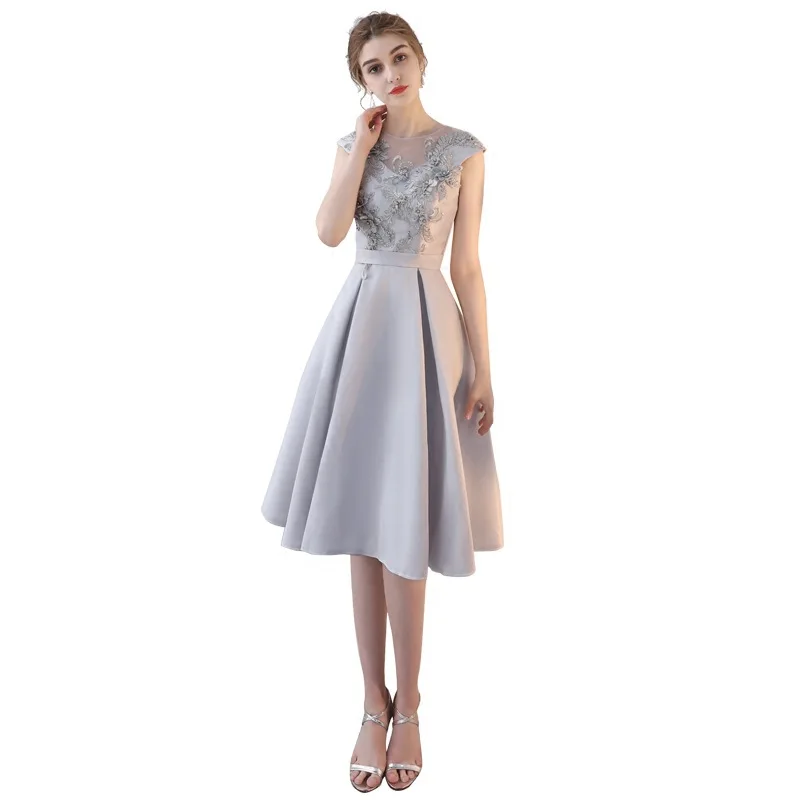 

2021 New Simple O-Neck Princess Evening Dress Short Beading Appliques Lace Evening Gown Elegant A-Line Fashion Formal Prom Dress