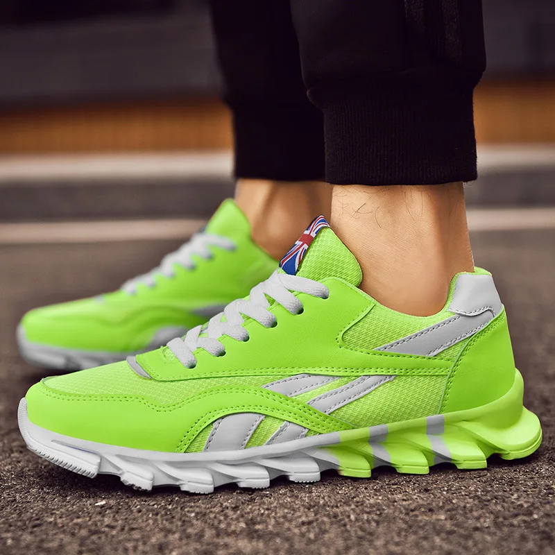 

2020 New Spring Autumn Men Casual Shoes for Outdoor Comfortable MenTrianers Sneakers Men Sport Shoes Athietic Breathable Blade