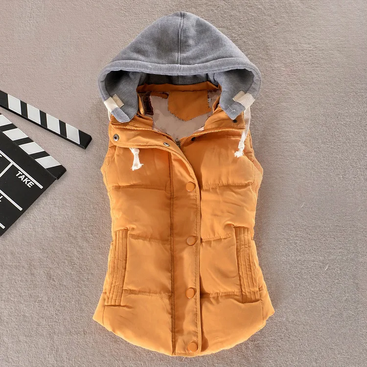 

Women Beige Thermal Vest Sleeveless Cotton Girls Large Size Quilted Jacket Hooded Puffer Vest Female Casual Warm Short Tops 6xl