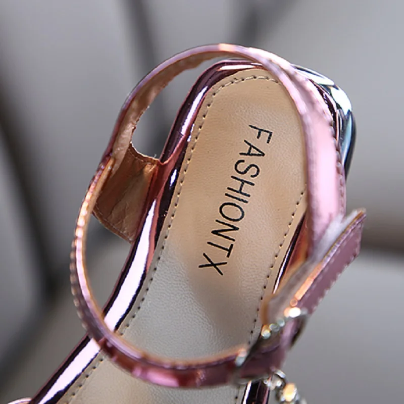 Модная одежда для девочек сандалии 2020 Новая летняя детская обувь из