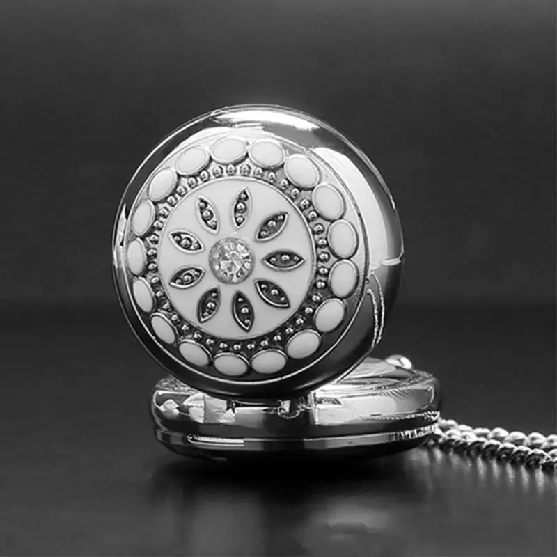 

Antique Quartz Watch Pocket Clock Vintage Luxury Collar Pendant Necklace Hanging Retro Ancient Time Men Women Gifts High 50PF
