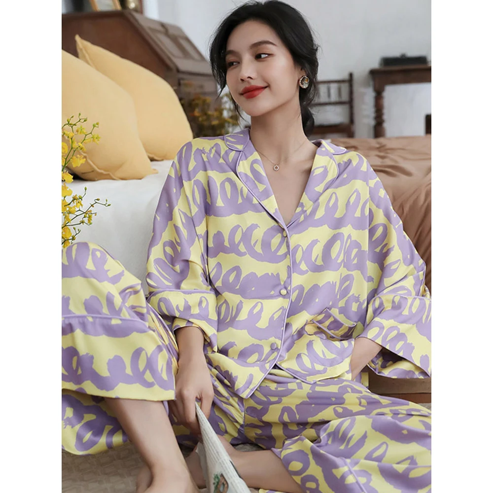 

Maison Gabrielle 2021 Fall New Printed Pajamas Set Loungewear Sleepwear for Women Pyjama Femme 2 Pieces Long Sleeve Pale Purple