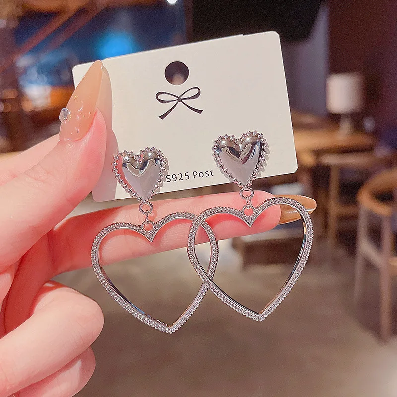 

Korean Statement Earrings for Women Geometric Earrings Silver Color Love Trendy Drop Vintage Earrings Party Jewelry Gift