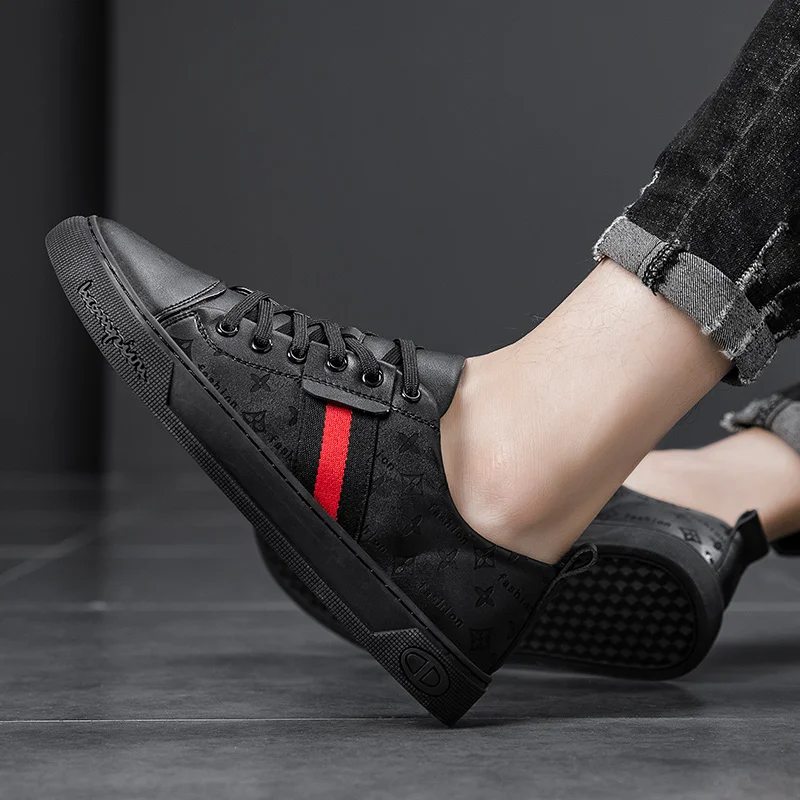 

Кроссовки мужские кожаные, повседневная обувь в итальянском стиле, модные белые, на лето