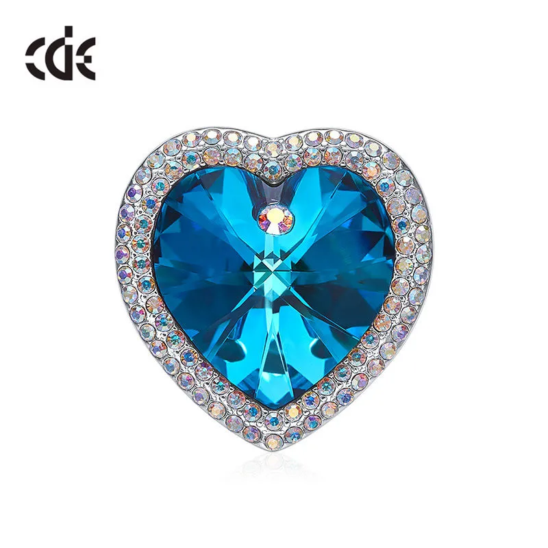 

CDE Женские аксессуары для пальто большая брошь в форме сердца с кристаллами Стразы модные ювелирные изделия доступны в двух цветах