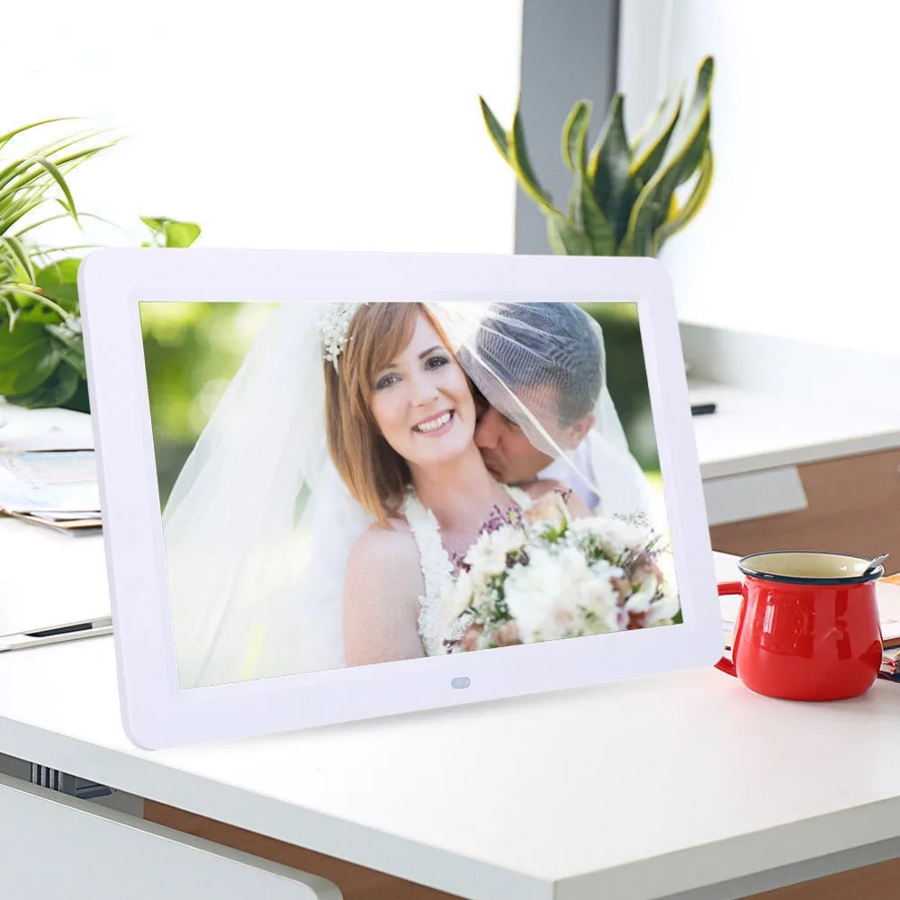 

10.2 Inch Widescreen Digital Photo Frame 1024x600 HD Ultra-Thin LED Electronic Photo Album LCD Photo Frame