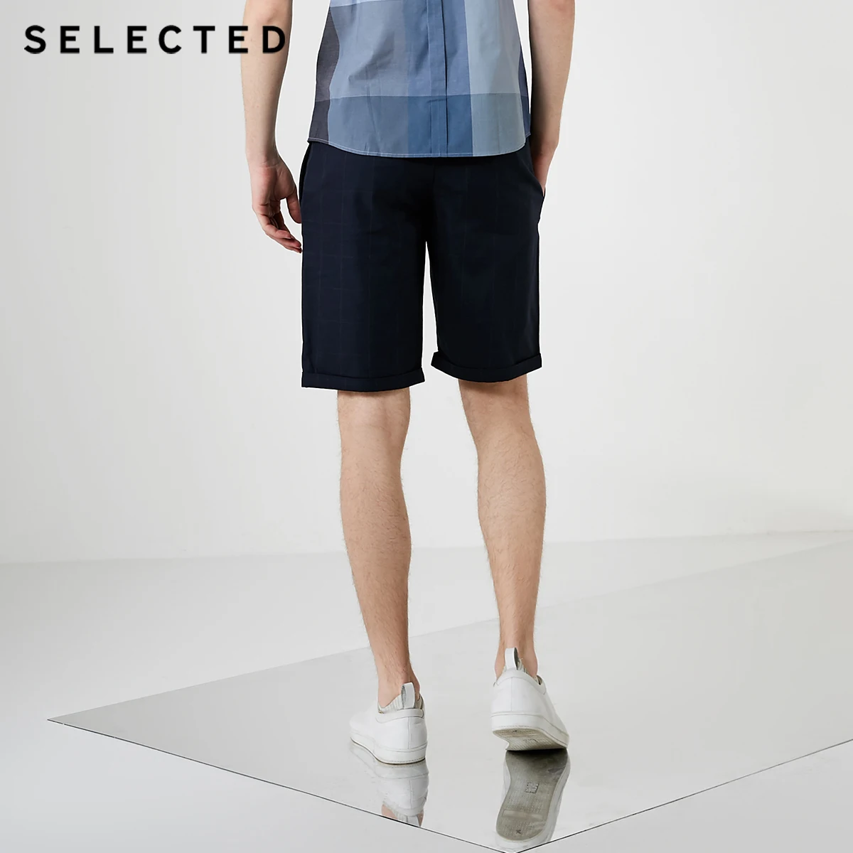 Шорты мужские прямые в клетку до колена | Мужская одежда