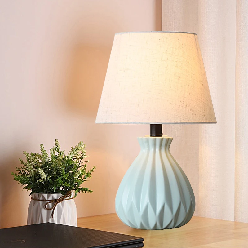 Современная Керамическая Настольная лампа для гостиной креативный милый теплый