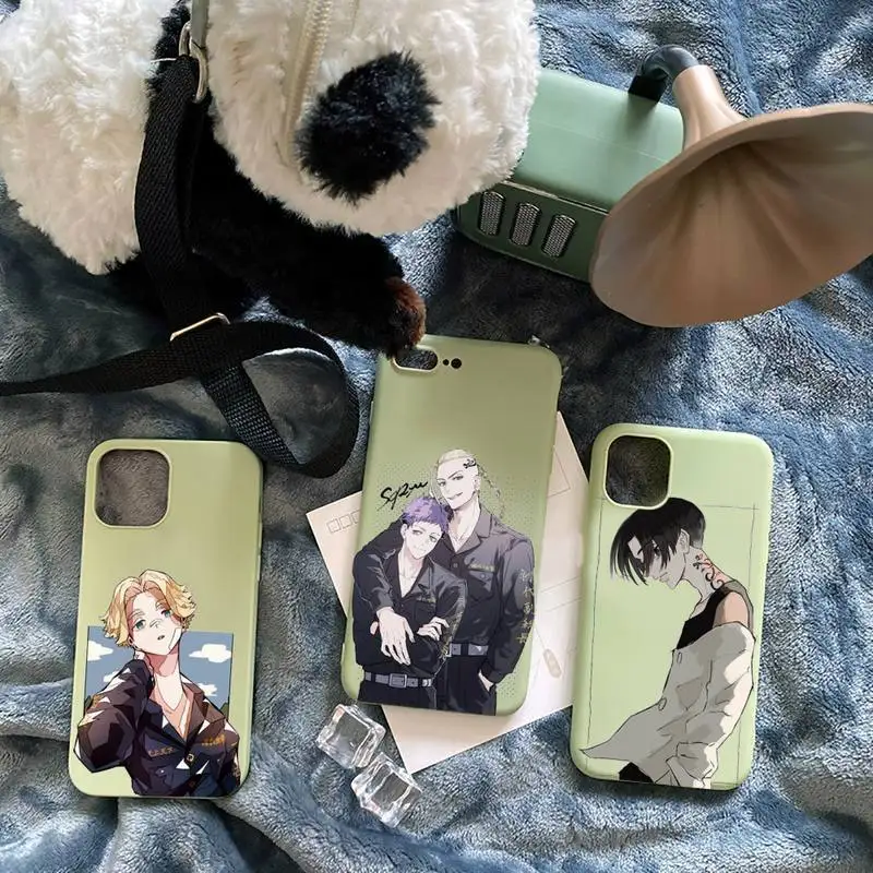 

Japan Anime Tokyo Revengers Phone Case Candy Color for iPhone 6 7 8 11 12 s mini pro X XS XR MAX Plus