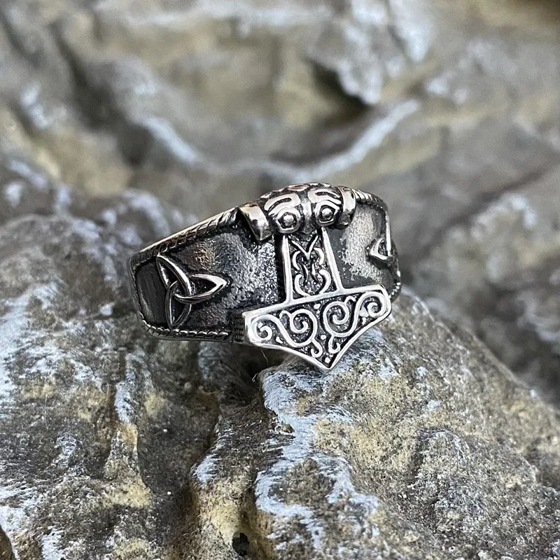 

Thor Hammer Stainless Steel Ring Men's Gift Celtic Knot Rings For Men Punk Vintage Golden Metal Gothic Party Jewelry Wholesale