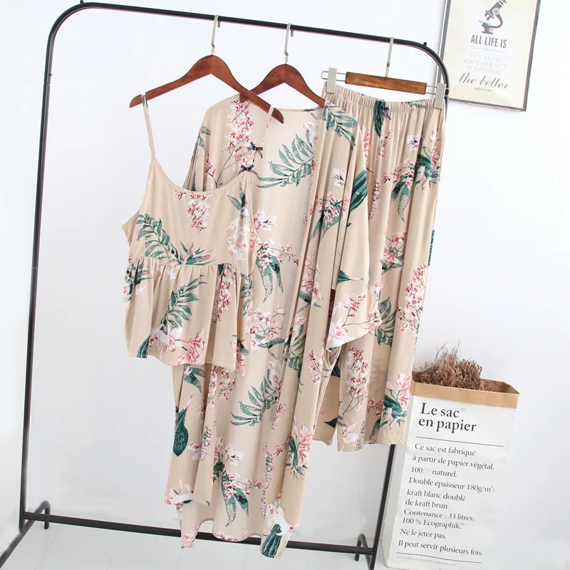 Новые костюмы из трех предметов тонкое кимоно в японском стиле весна-лето