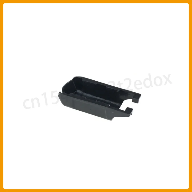 Cap Clip for Front Wiper Rocker Arm Cover of Mercedes Benz E300 / E300l E320l E350 | Автомобили и мотоциклы