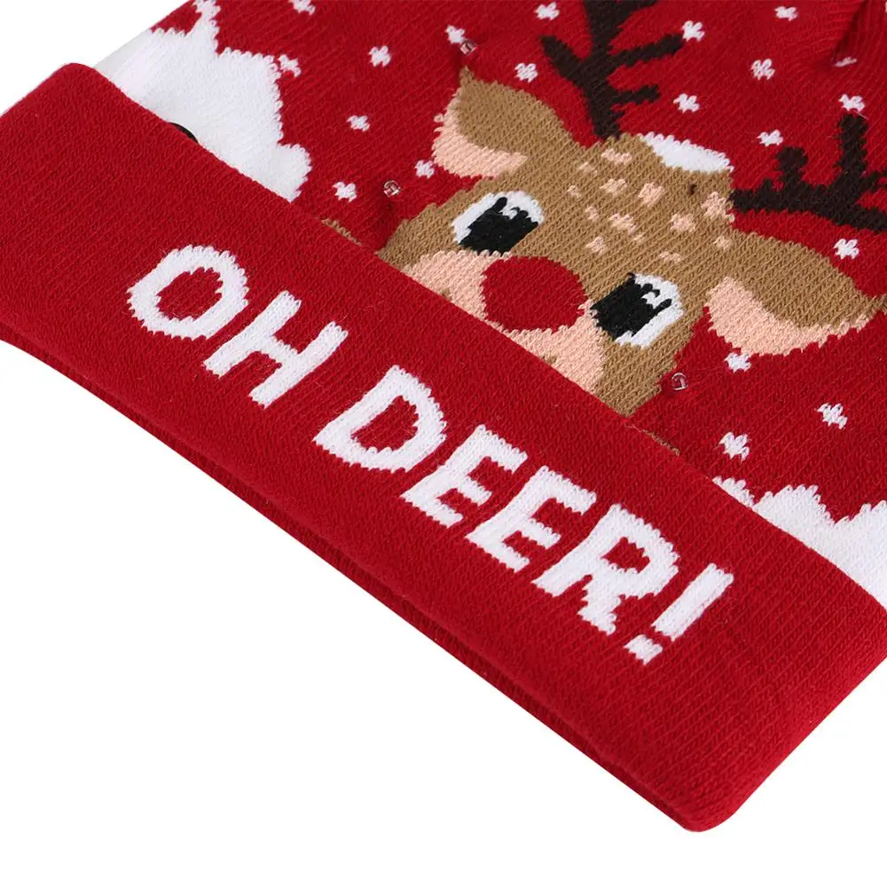 Светодиодный вязаный красный головной убор с цветными лампочками и лосями