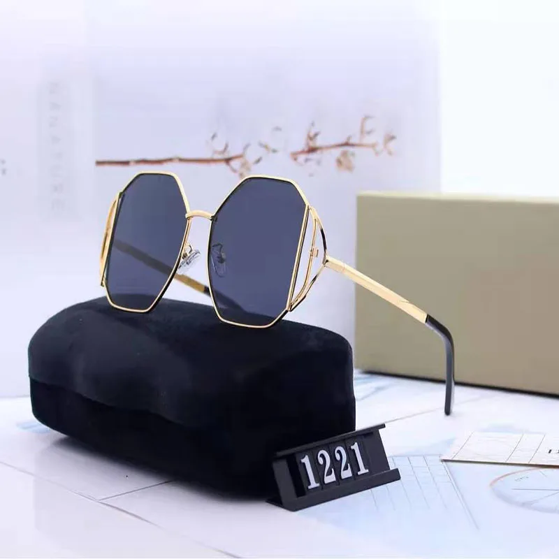 

2021 New Women Sunglasses Summer New Products Retro Fashion Metal Frame Sunglasses Women Polygon Gradient Color Sunglasses Uv400
