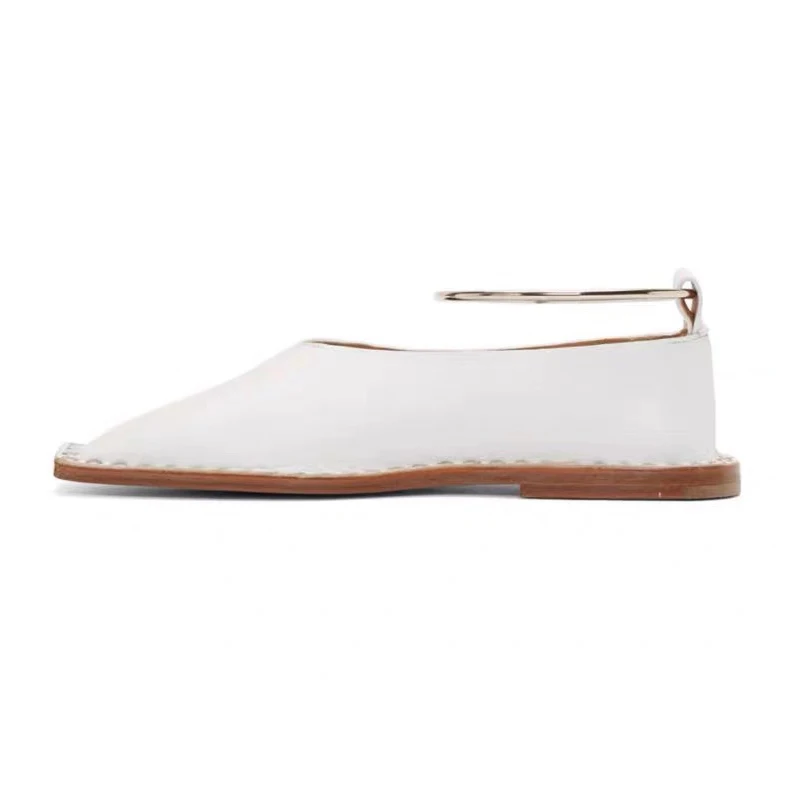 

New Autumn Women Shoes Girls Square Toe Shoes Woman Rivet Fashion Flats Ladies Brand Shoes Female Black Flats Soft Dress Shoes