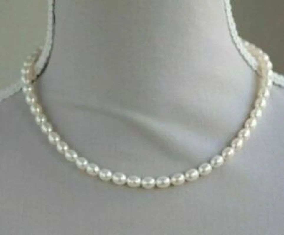 

Stunning 18" AAA+ 3-4 MM south sea NATURAL WHITE PEARL NECKLACE 14K GOLD CLASP
