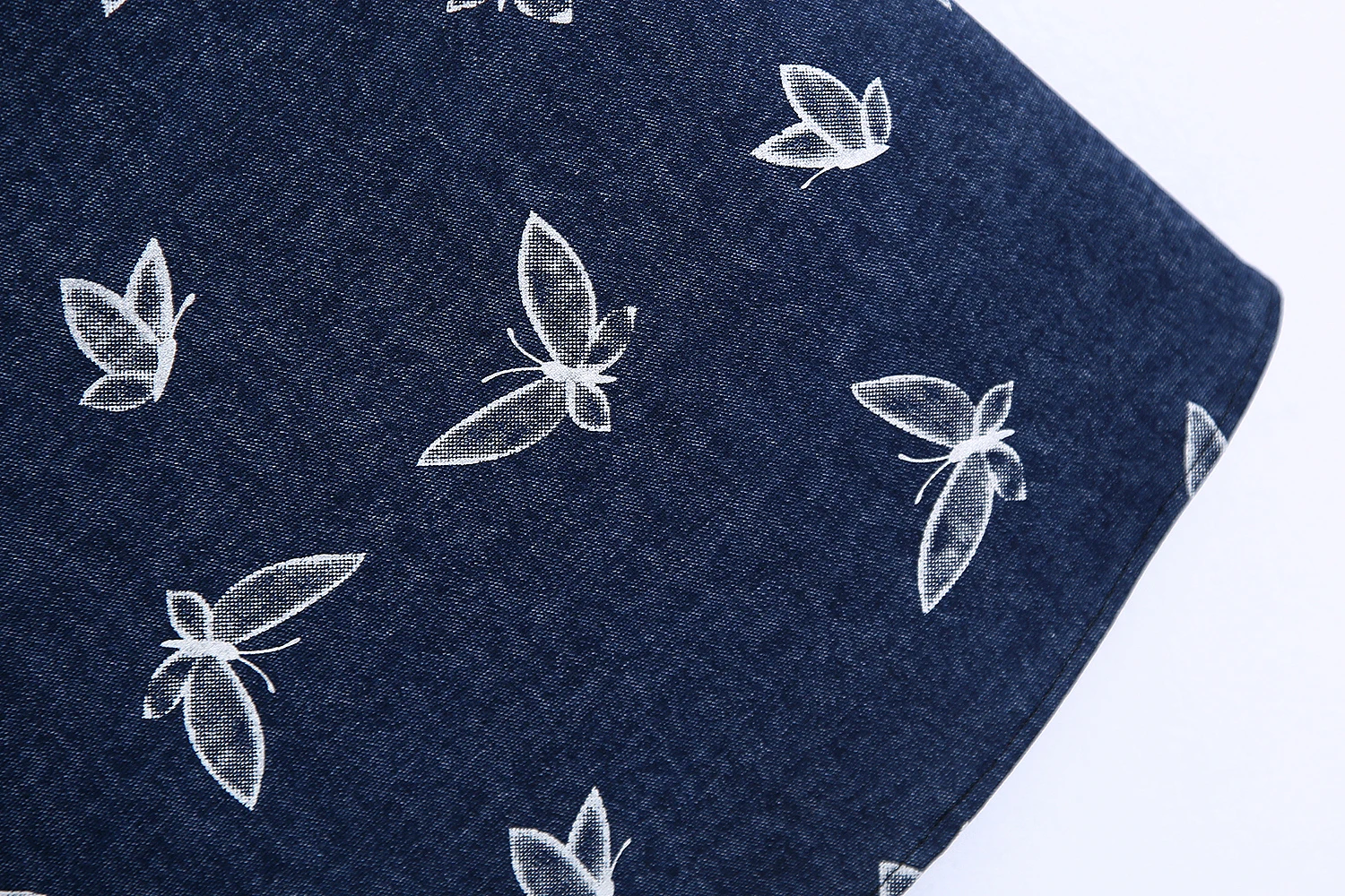 

JCKILIG 2021 New Harajuku Dark Retro Butterfly Print Slim Strap Skirt B1607