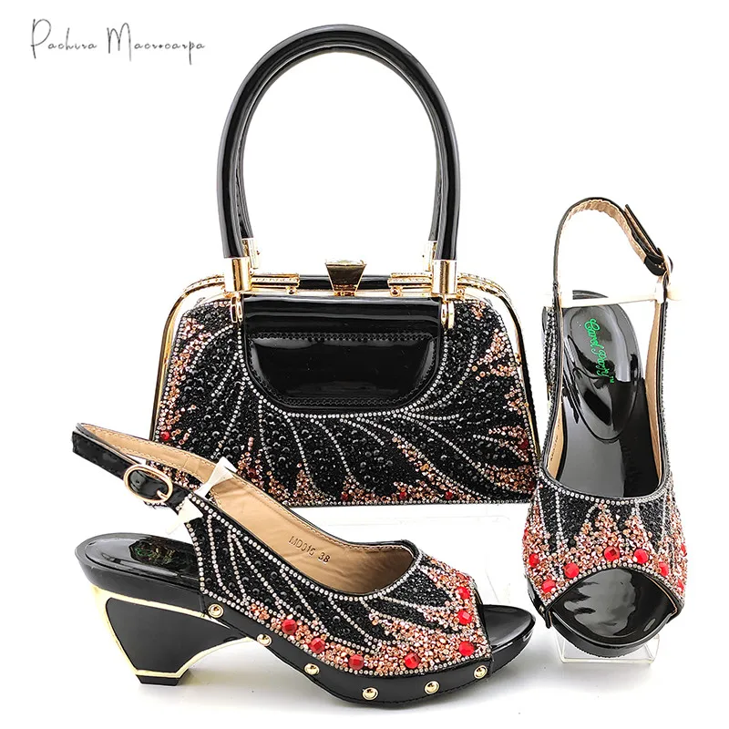 

Newest High Quality Italian Design Ladies Shoe and Bag Decorated with Rhinestone Nigerian Shoes and Bags Set in Black for Party