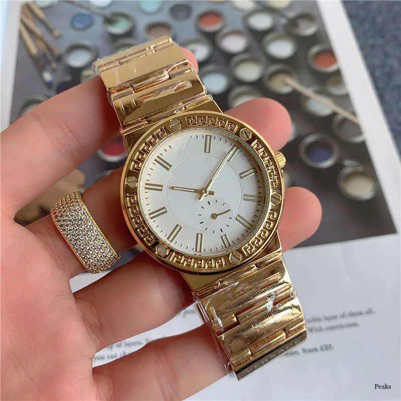 

2021 new men's fashion personalized business men's Quartz wristwatch small needle full function wristwatch waterproof watch