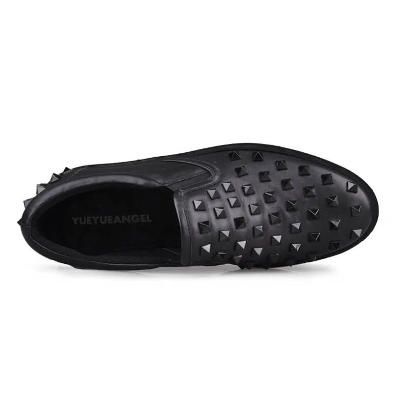 Мокасины мужские из натуральной кожи лоферы без застежки с заклепками