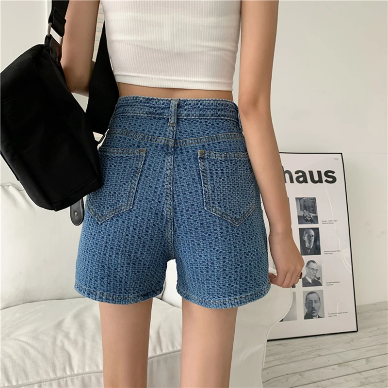 

Chic Wave Jean Shorts Ladies Streetwear Loose Casual Shorts Girls High Waist Slim Thin Texture Denim Shorts Women Hot Pants Plus