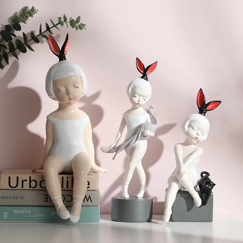 

FASHION NORDIC CREATIVE MODEL ROOM SOFT DECORATION HANDICRAFT ORNAMENT HOME DECORATION TV CABINET RABBIT GIRL PRINCESS ARTWORK