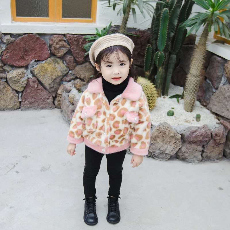 Зимние пальто для девочек Детская леопардовая Вельветовая плотная куртка модная