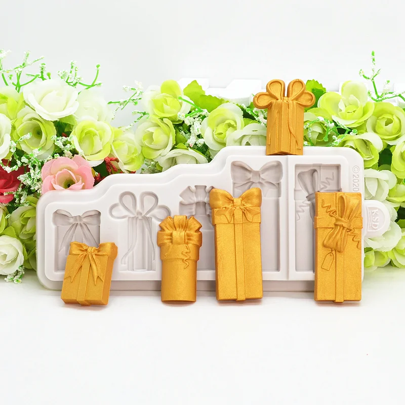 

New Christmas Gift Box Silicone Mold Resin Kitchen Baking Tool Pastry Dessert Lace Decoration DIY Cake Chocolate Fondant Moulds