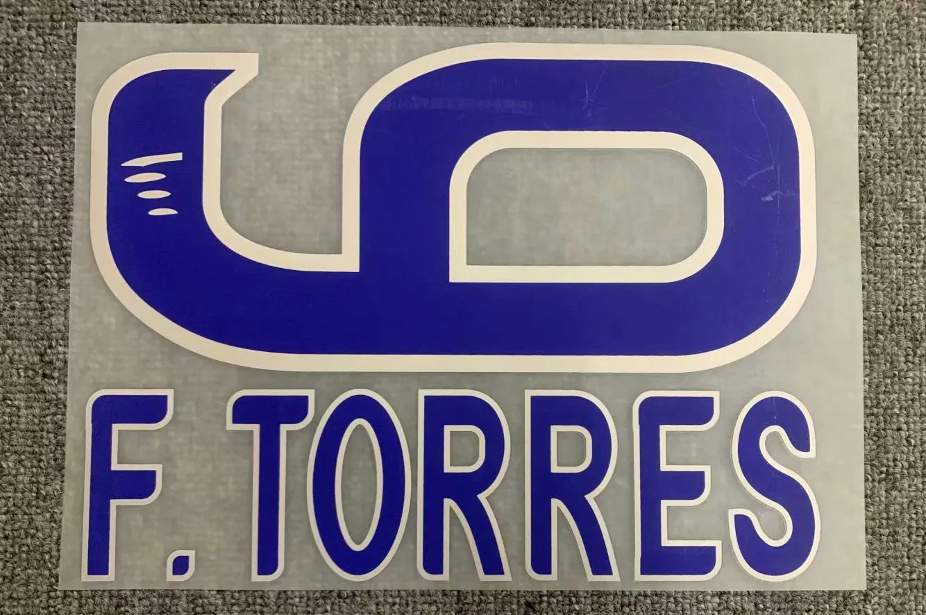 

2003-2004 #9 F.TORRES Nameset Customize Any Name Number heat Transfer parches