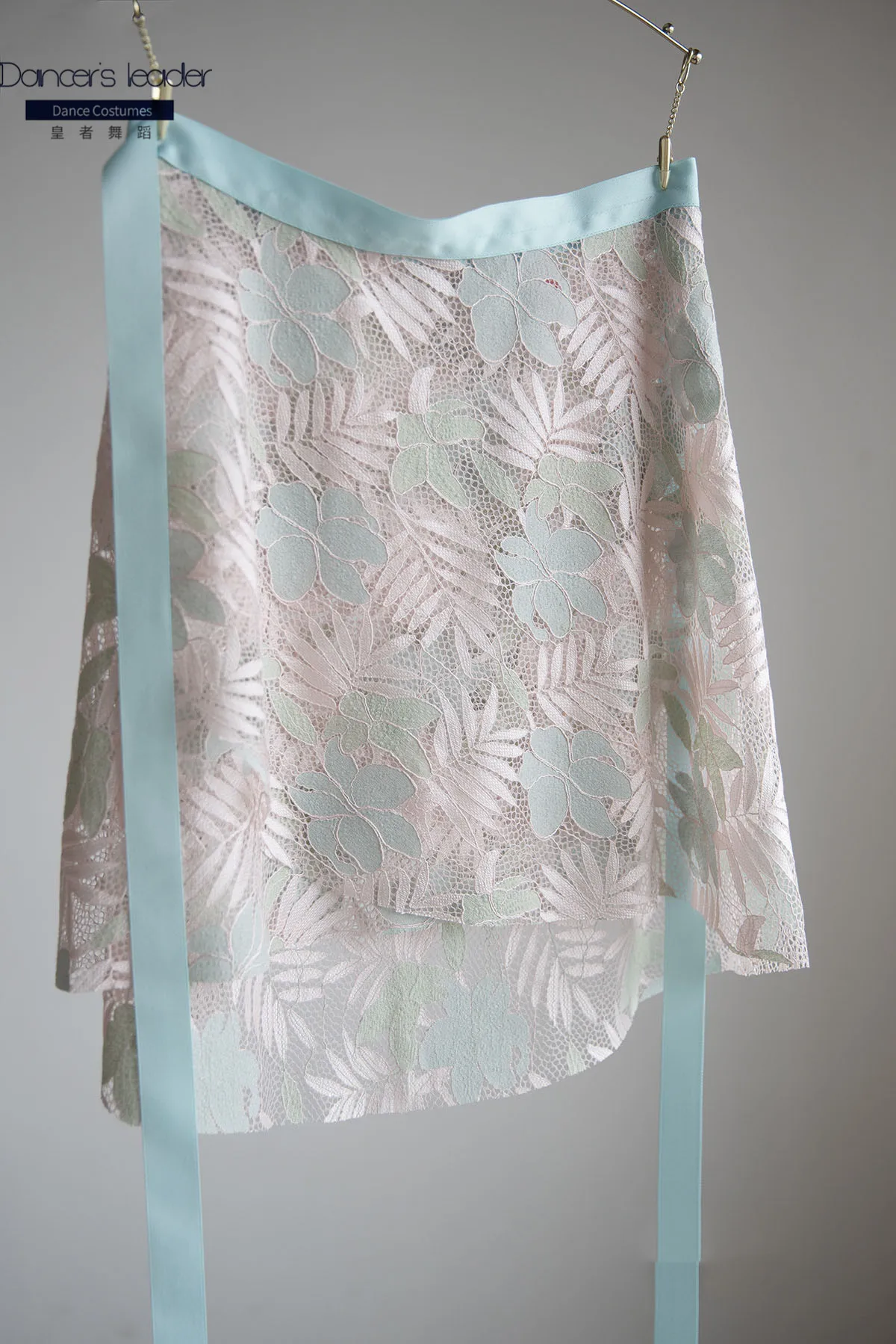 

Ballet practice skirt female adult embroidered lace one-piece lace short skirt actress elegant dance skirt