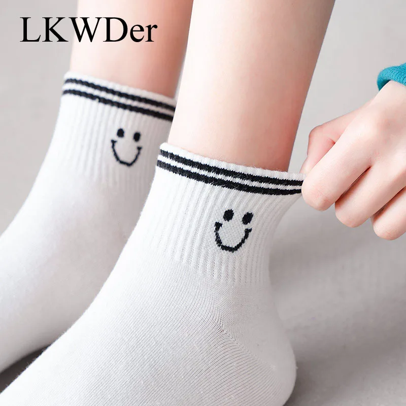 

LKWDer 5 Pairs Cute Ins Tide Socks Womens Smiley Socks Female Japanese Ladies Cotton Spring Summer Short Tube Sock Comfort Meias